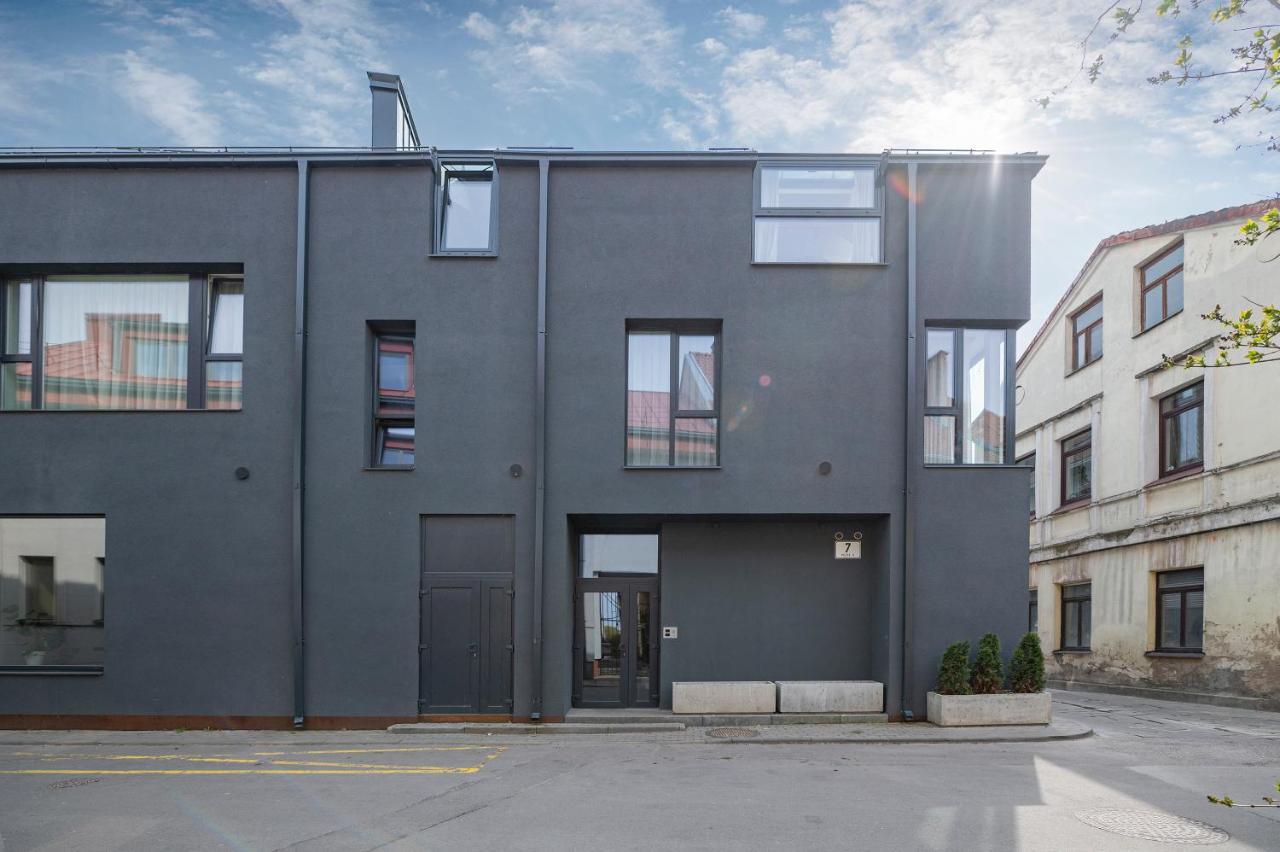 Loft 1 Bd Old Town Apartment By Hostlovers Kaunas Esterno foto